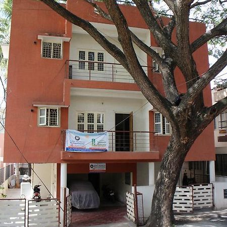 Sampada Homestay バンガロール エクステリア 写真