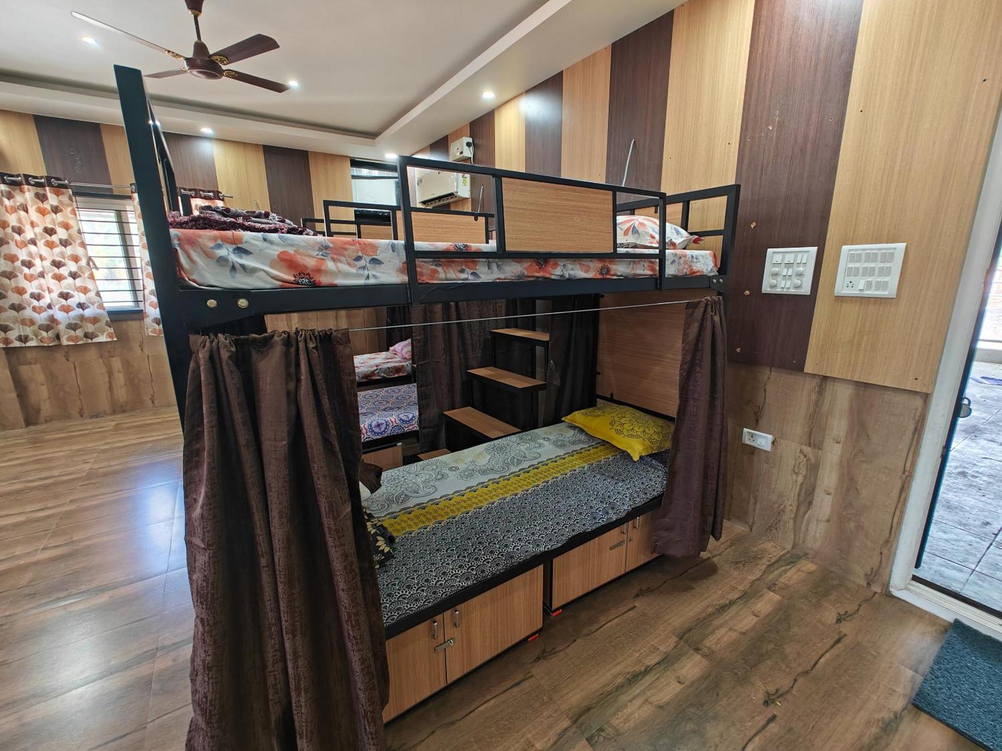 Sampada Homestay バンガロール エクステリア 写真