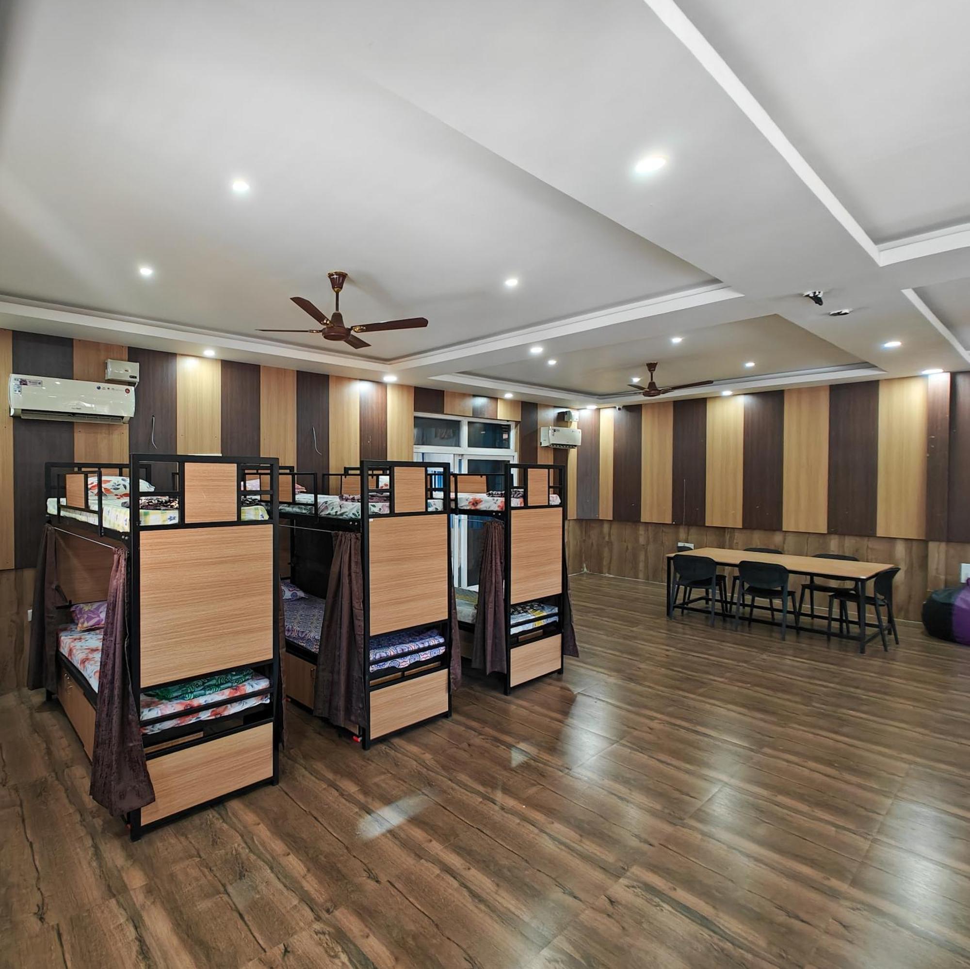 Sampada Homestay バンガロール エクステリア 写真