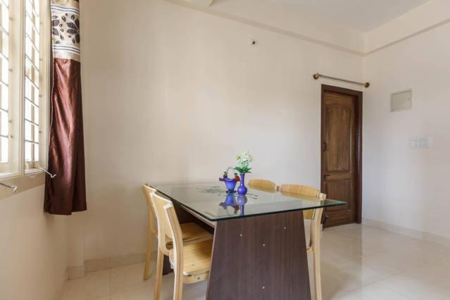 Sampada Homestay バンガロール エクステリア 写真
